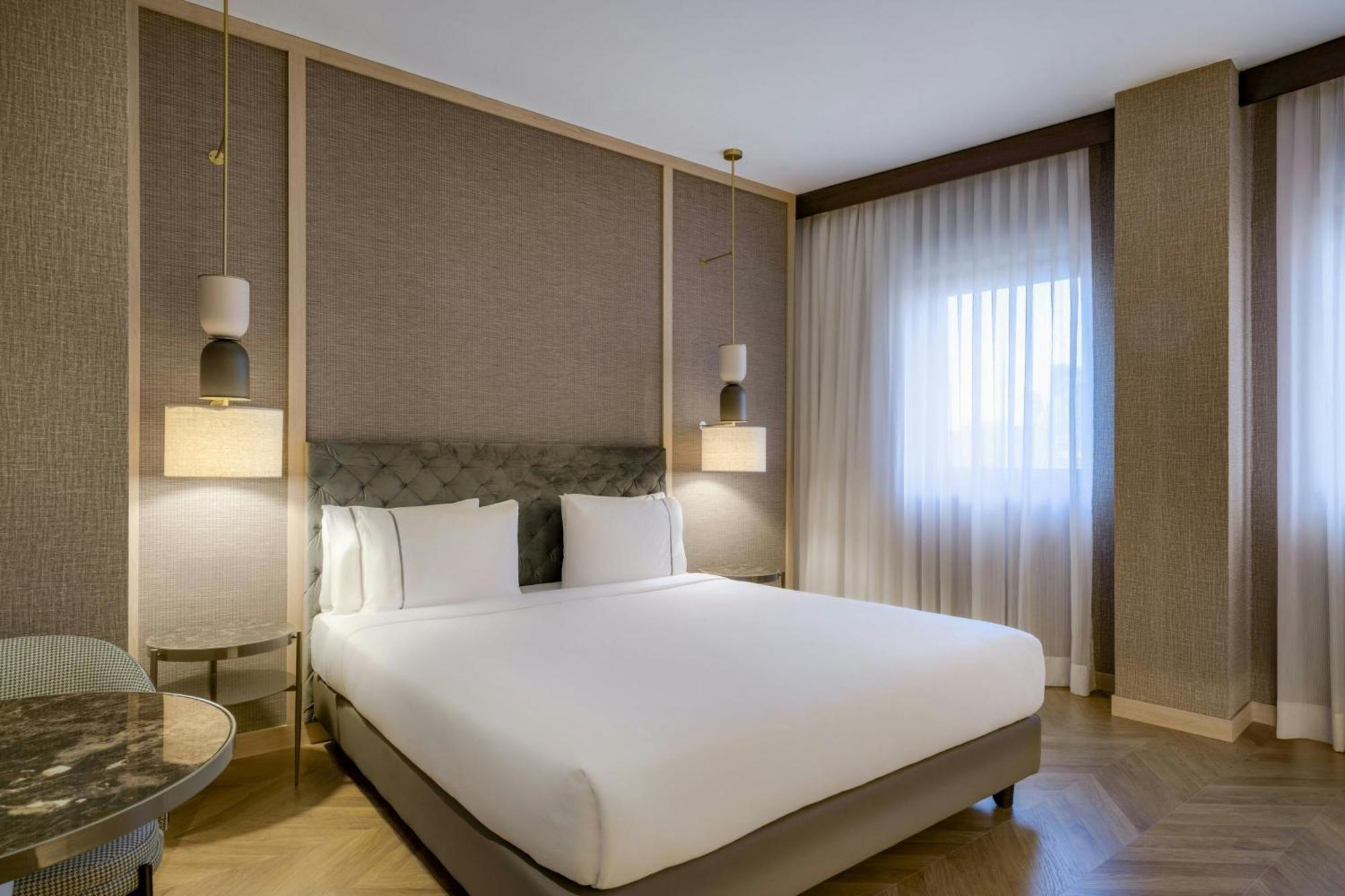 Ac 4* Milano